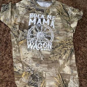 Rock me mama like a wagon wheel